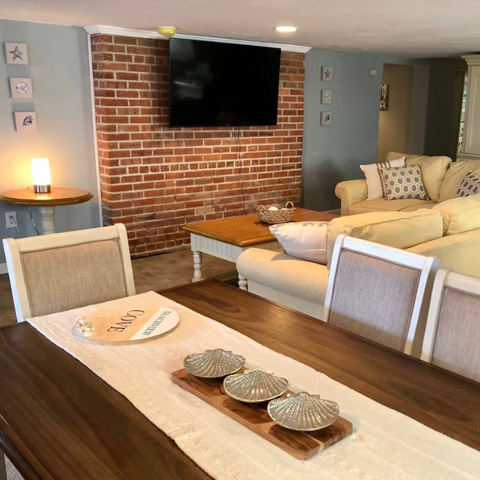 Beach Cove: 4Bed, 2Bath – Sleeps 10