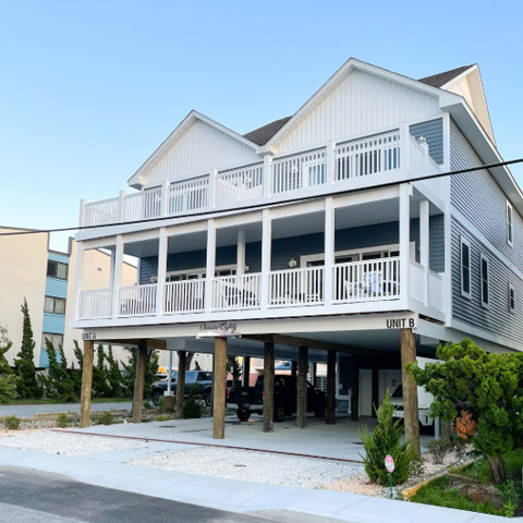 Townhouse with Private Pool & Elevator – Sleeps 18