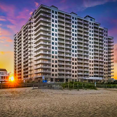 Gateway Grand with 4 bedrooms – Sleeps 10