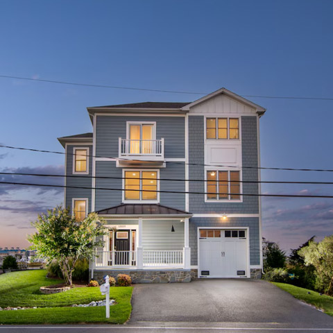 Waterfront Vacation Home in West OCMD – Sleeps 12